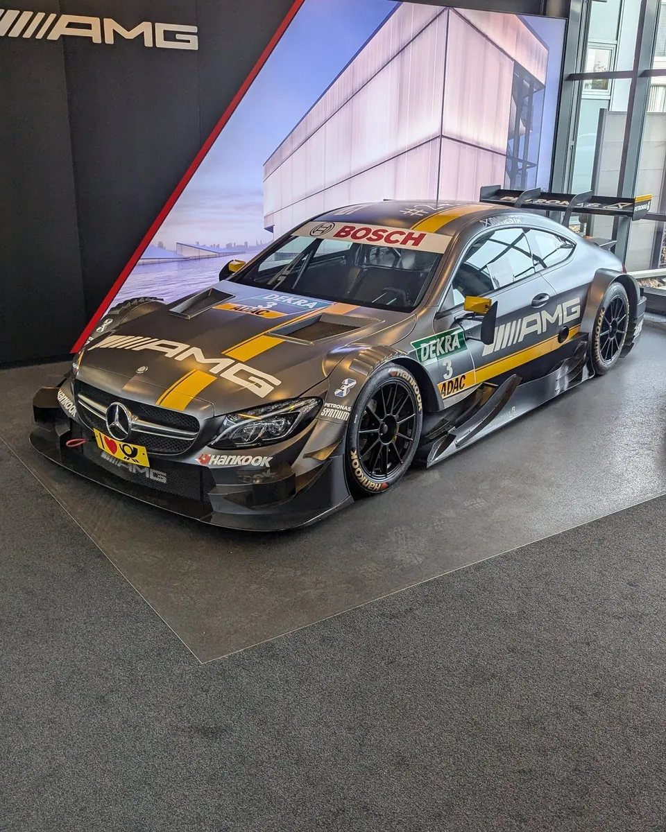 Detaillierte Oldtimer Inspektion